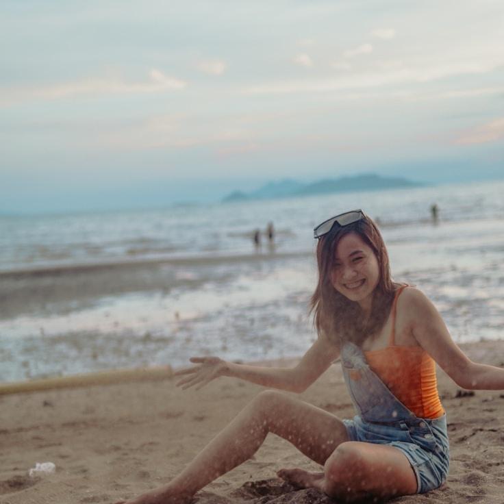 Portrait of Maya, community mentor and Italian cuisine specialist